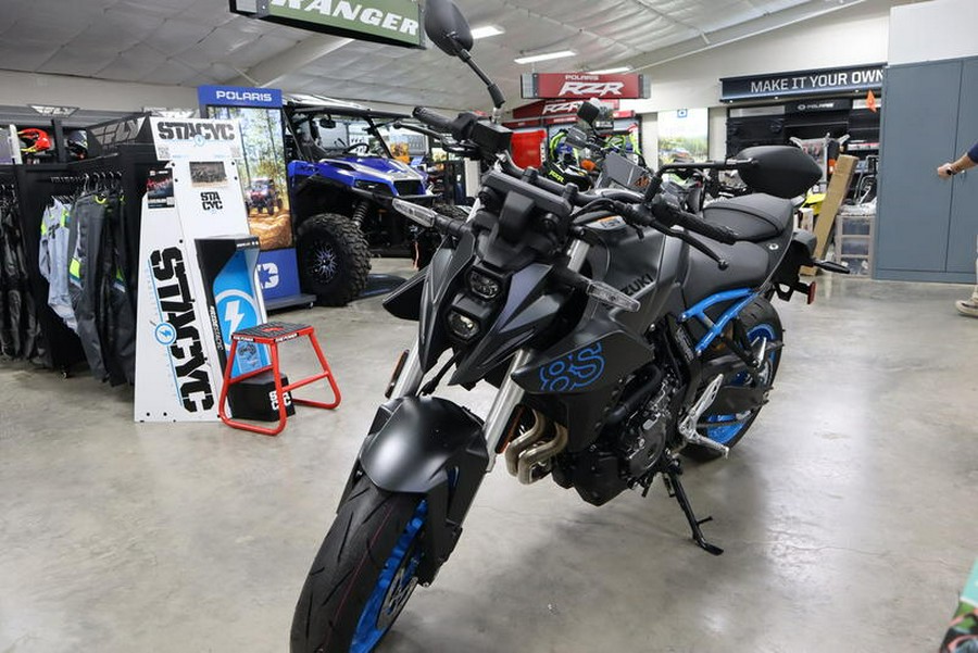 2024 Suzuki GSX-8S