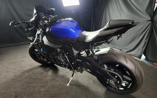 2018 Yamaha YZF-R1