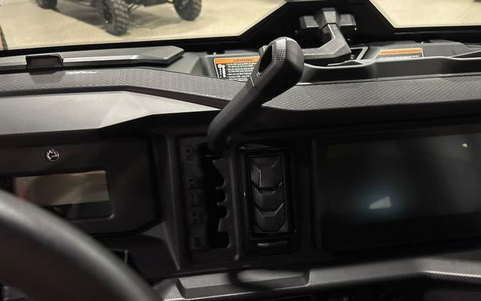 2026 Can-Am DEFENDER LIMITED CAB HD11-DESERT TAN