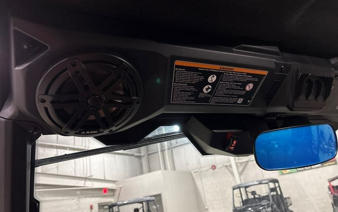 2026 Can-Am DEFENDER LIMITED CAB HD11-DESERT TAN