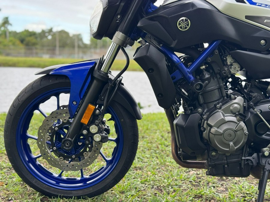 2016 Yamaha Motor Corp., USA FZ-07