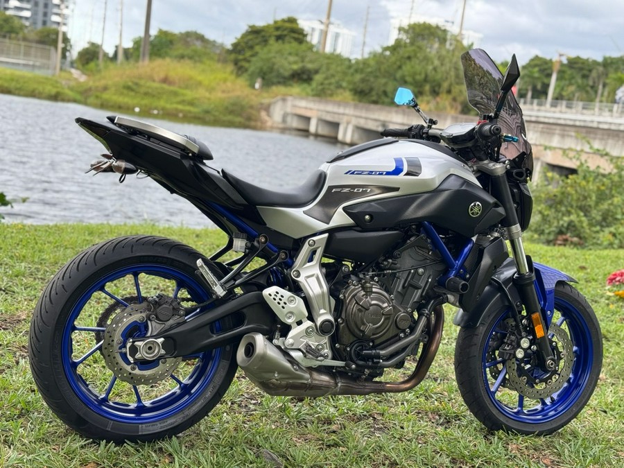 2016 Yamaha Motor Corp., USA FZ-07