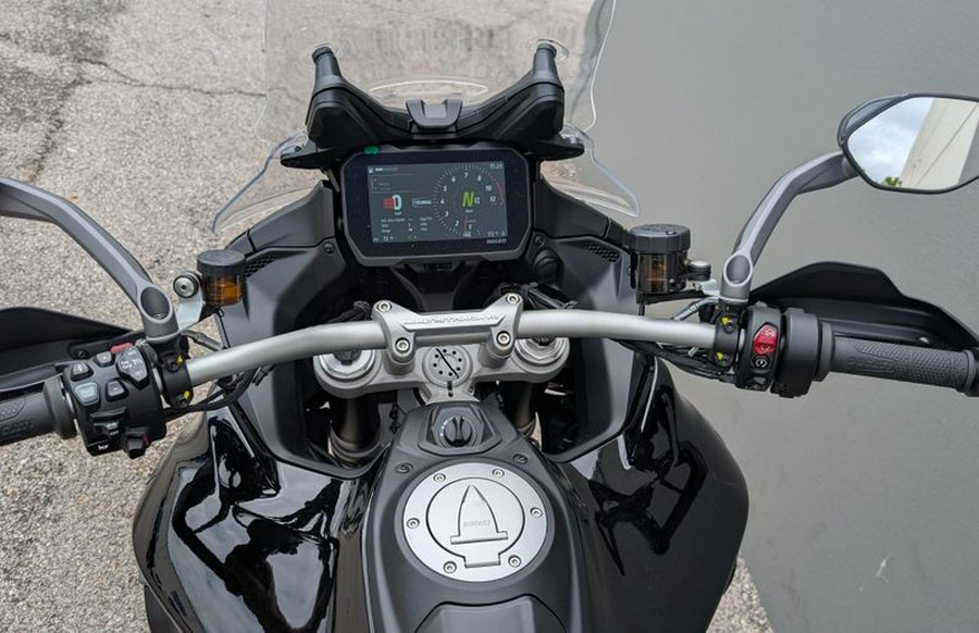 New 2025 Ducati Multistrada V4S Travel & Radar
