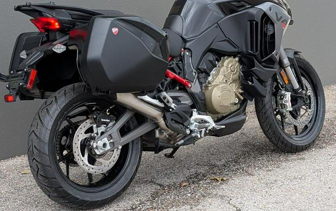 New 2025 Ducati Multistrada V4S Travel & Radar