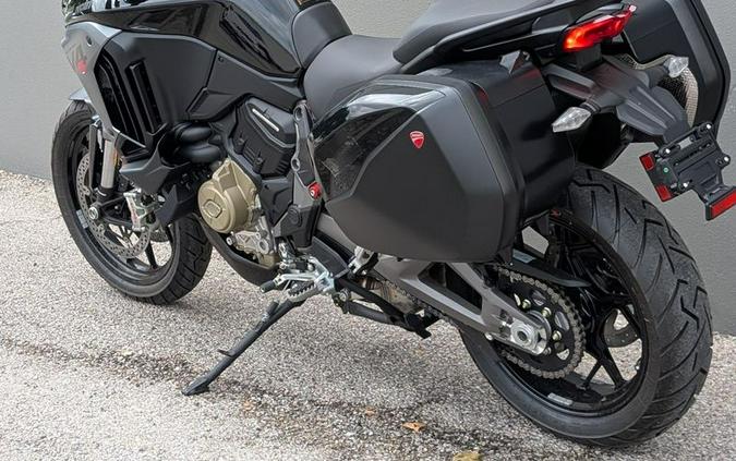 New 2025 Ducati Multistrada V4S Travel & Radar