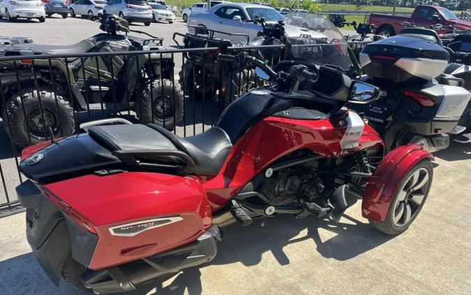 2016 Can-Am Spyder F3 T 6-Speed Semi-Automatic (SE6) Radio