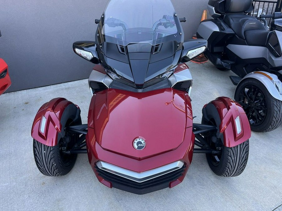 2016 Can-Am Spyder F3 T 6-Speed Semi-Automatic (SE6) Radio