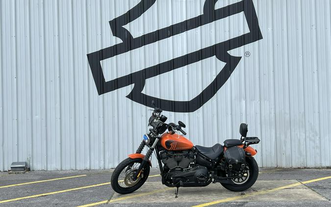 2021 Harley-Davidson® Street Bob® 114 Baja Orange