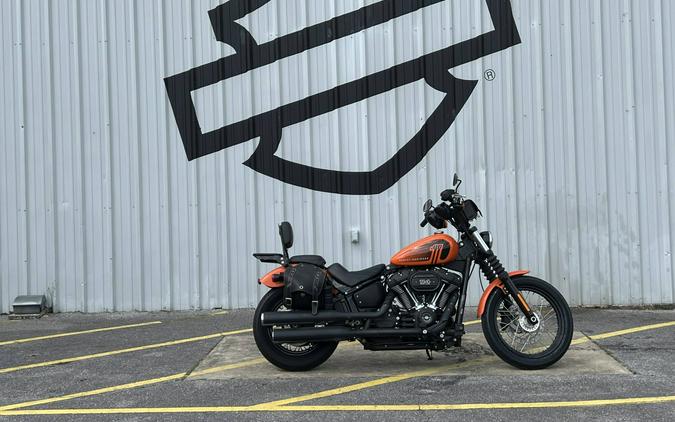 2021 Harley-Davidson® Street Bob® 114 Baja Orange