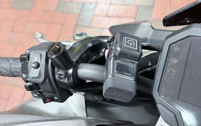 2023 Kawasaki Z900 ABS Metallic Black/Graphite Gray/Flat Black