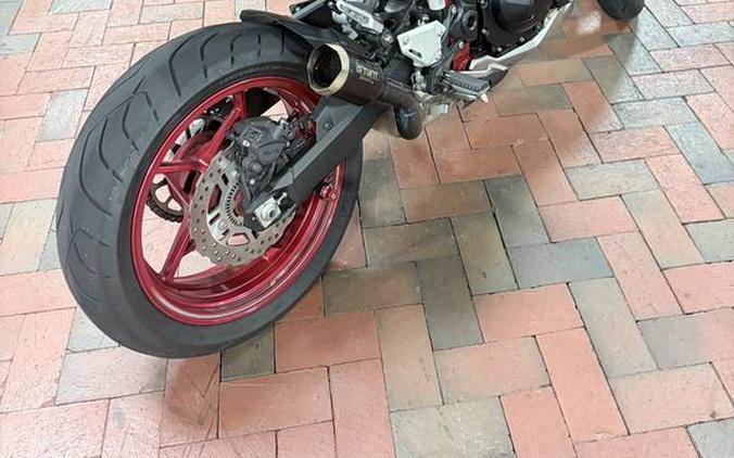 2023 Kawasaki Z900 ABS Metallic Black/Graphite Gray/Flat Black