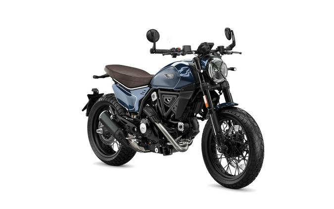 2025 Ducati Nightshift - 7724