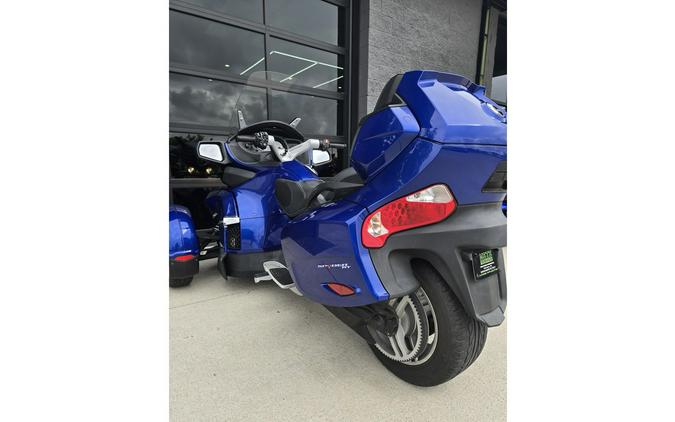 2013 Can-Am SPYDER RT-S