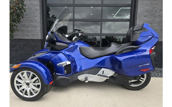 2013 Can-Am SPYDER RT-S