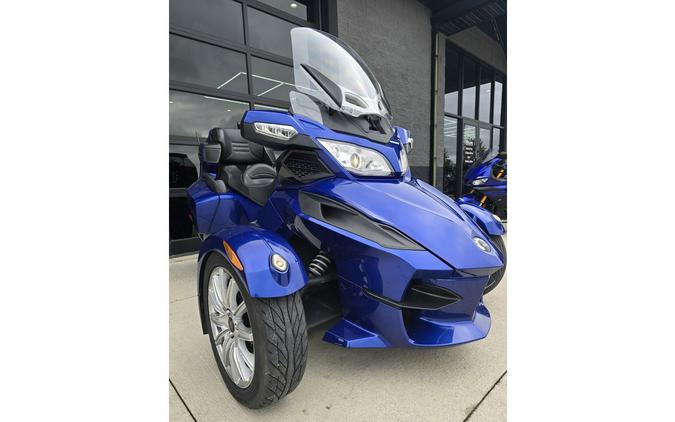 2013 Can-Am SPYDER RT-S