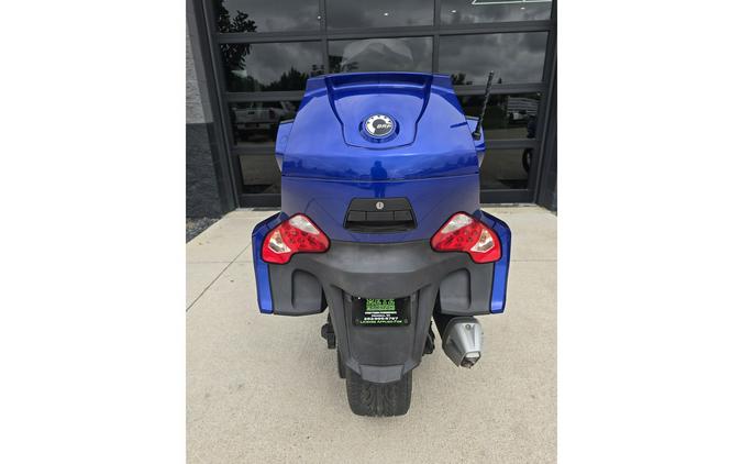 2013 Can-Am SPYDER RT-S