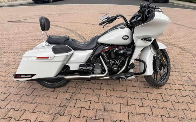FLTRXSE 2020 CVO™ Road Glide®