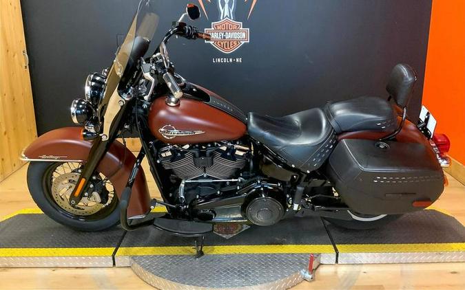 2018 Harley-Davidson® FLHCS - Softail® Heritage Classic 114