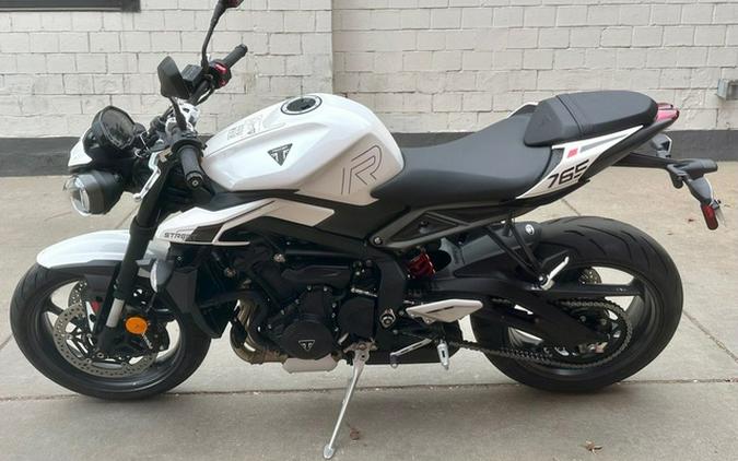 2025 Triumph Street Triple 765 R Pure White