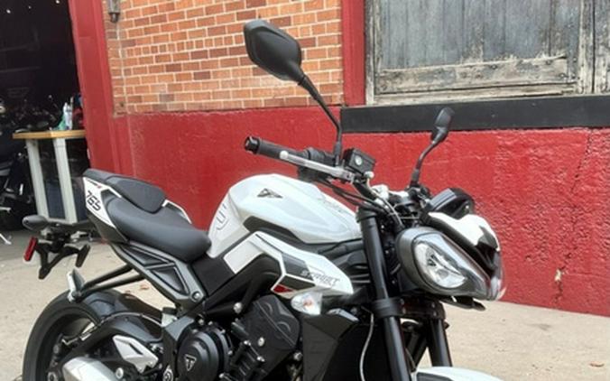 2025 Triumph Street Triple 765 R Pure White