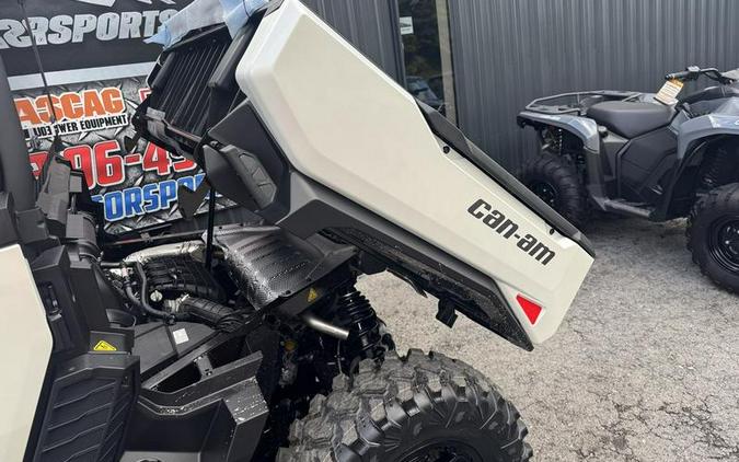 2026 Can-Am® Defender Limited HD11