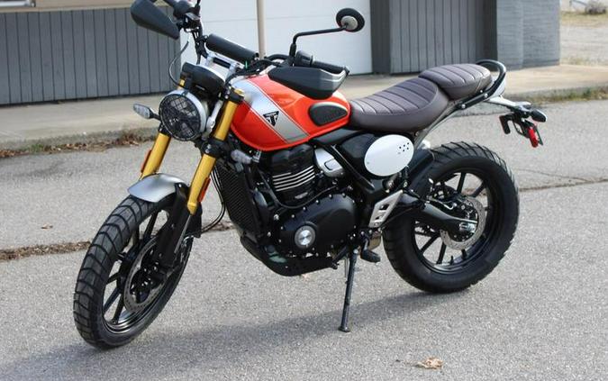 2026 Triumph Scrambler 400 X Baja Orange/Aluminium