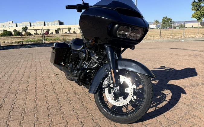 FLTRXS 2023 Road Glide® Special