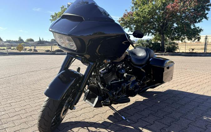 FLTRXS 2023 Road Glide® Special