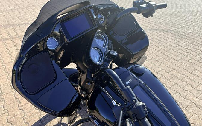 FLTRXS 2023 Road Glide® Special