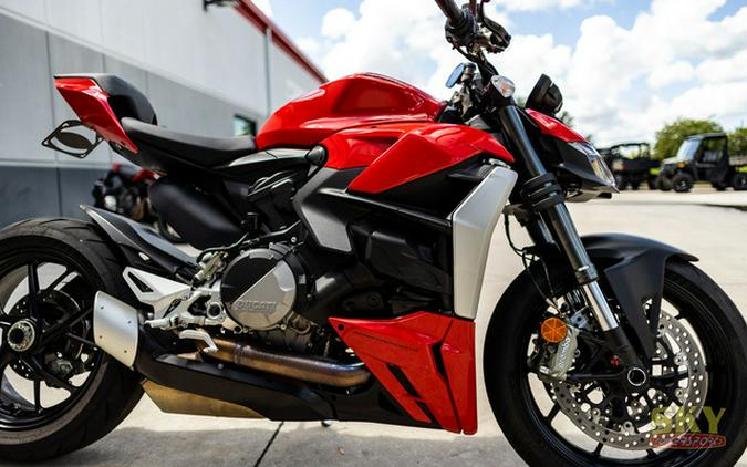 2022 Ducati Streetfighter V2 Ducati Red