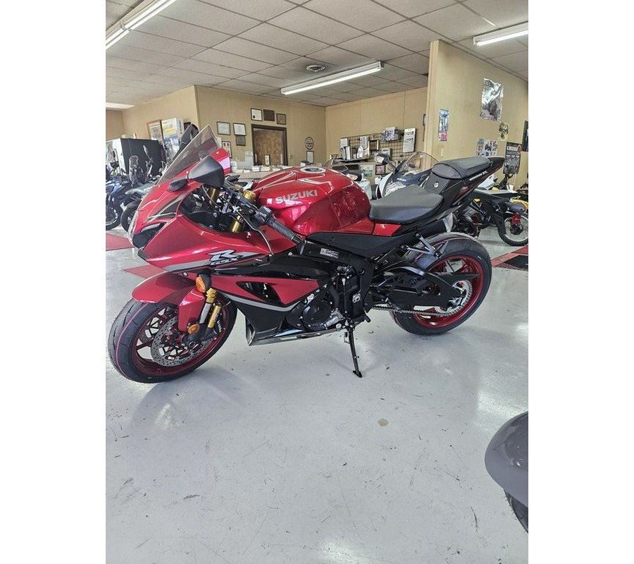 2025 Suzuki GSX-R1000R