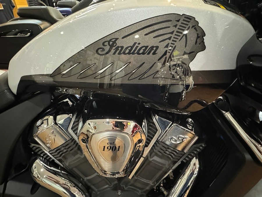 2025 Indian Motorcycle® Challenger Limited