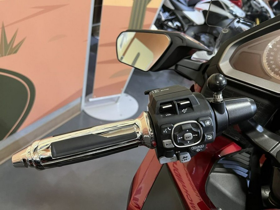 2018 Honda® Gold Wing Tour Automatic DCT Candy Ardent Red