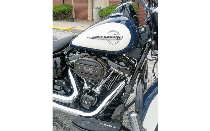 2019 FLHCS HERITAGE SOFTAIL - Harley-Davidson®