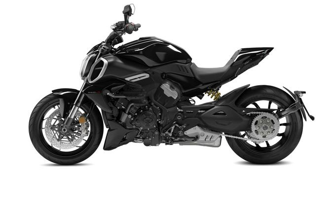 2025 Ducati Diavel V4 Thrilling Black - 7726