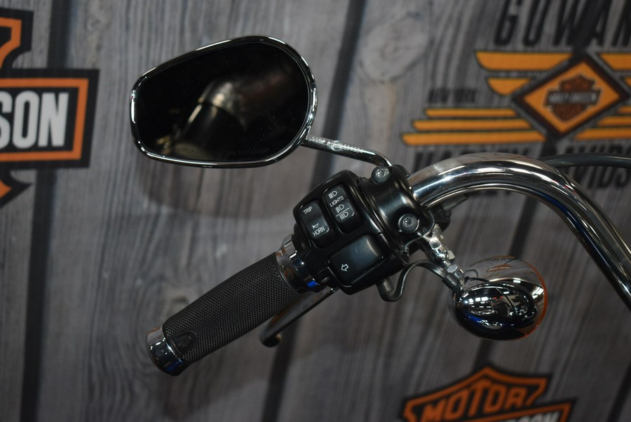FXDB 2015 Street Bob®