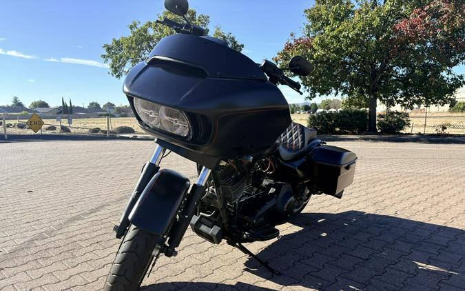 FLTRXS 2015 Road Glide® Special