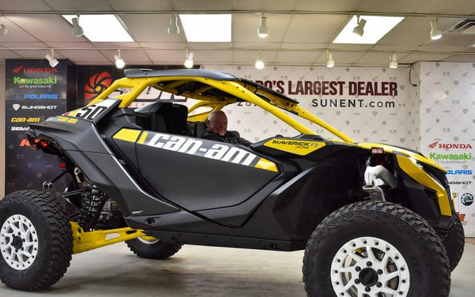 2024 Can-Am Maverick R X rs