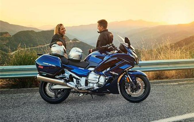 2023 Yamaha FJR1300ES