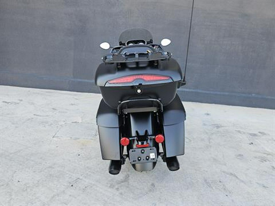 2024 Indian Motorcycle Pursuit® Dark Horse® with PowerBand Audio Package