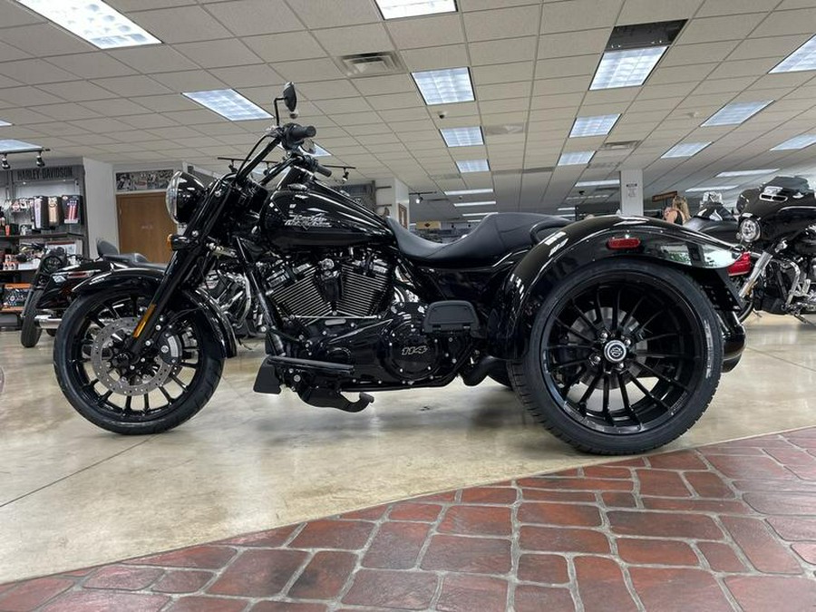 2023 Harley-Davidson® FLRT - Freewheeler®