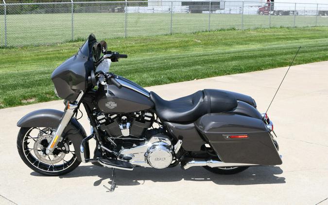 FLHXS 2023 Street Glide Special