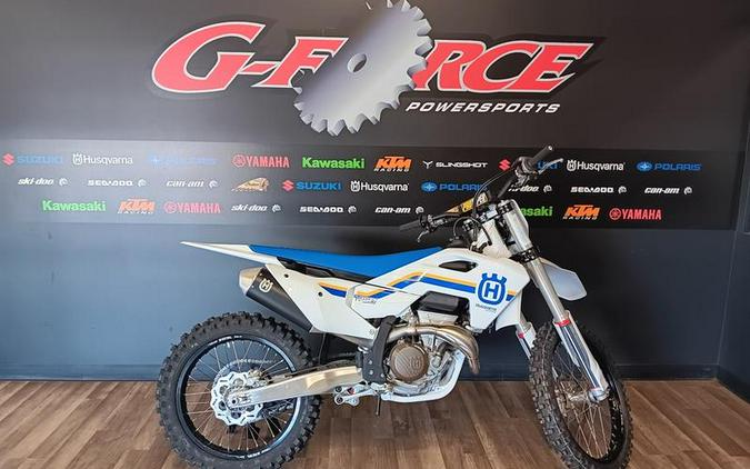 2023 Husqvarna® FC 350 Heritage