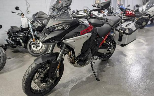 2025 Ducati Multistrada V4S Rally Stealth Black