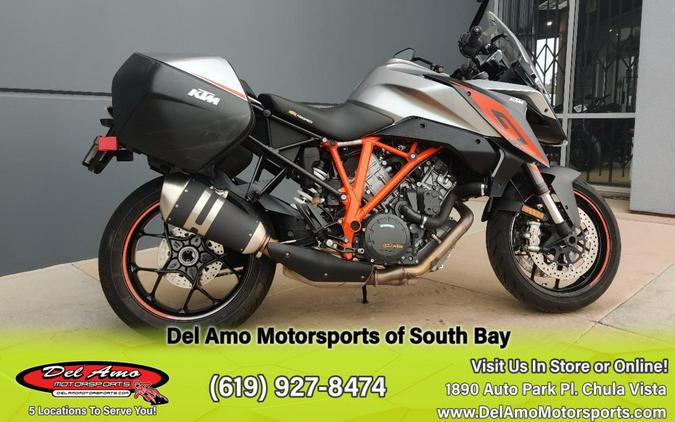 2017 KTM 1290 SUPER DUKE GT