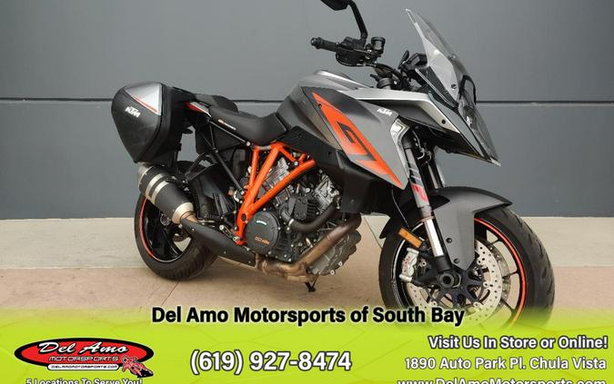 2017 KTM 1290 SUPER DUKE GT