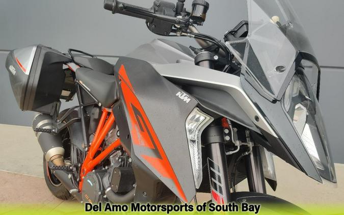 2017 KTM 1290 SUPER DUKE GT