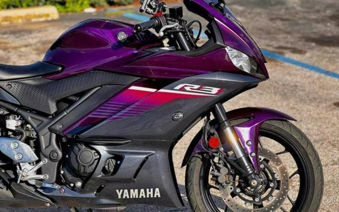 2023 Yamaha YZF-R3 ABS