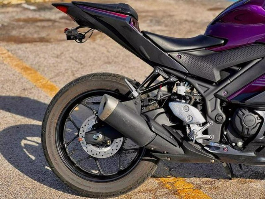 2023 Yamaha YZF-R3 ABS