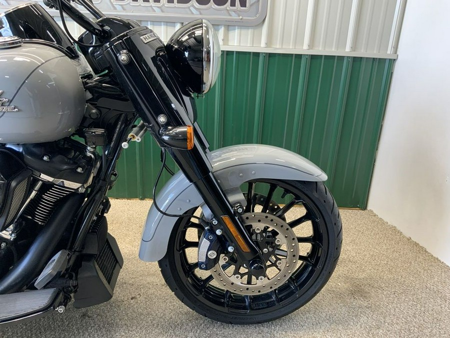 2024 Harley-Davidson® FLRT - Freewheeler®